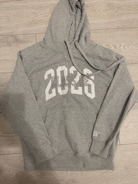 Gray Crewneck Sweatshirt with "Class of 2026" Chest Print